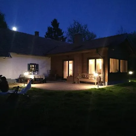 Ori Art Vendeghaz Guest house